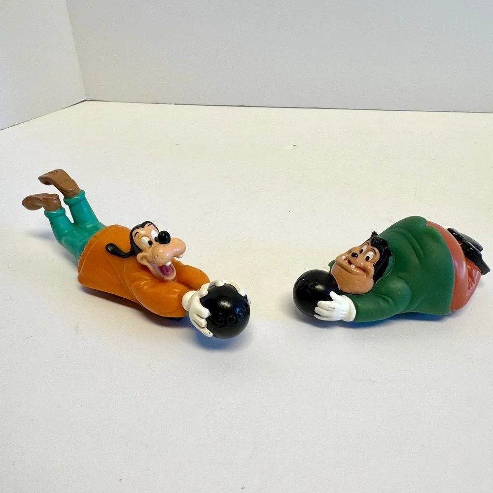 Vtg Goof Troop‎ Goofy & Pete Bowling Figure Burger King Kids Club Toy